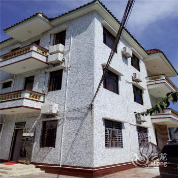 惠东双月湾青年旅舍