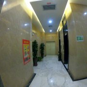 和田万方乐奏酒店