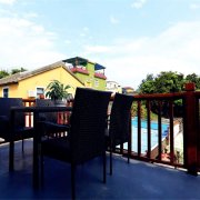 朋友圈客栈(较场尾店)